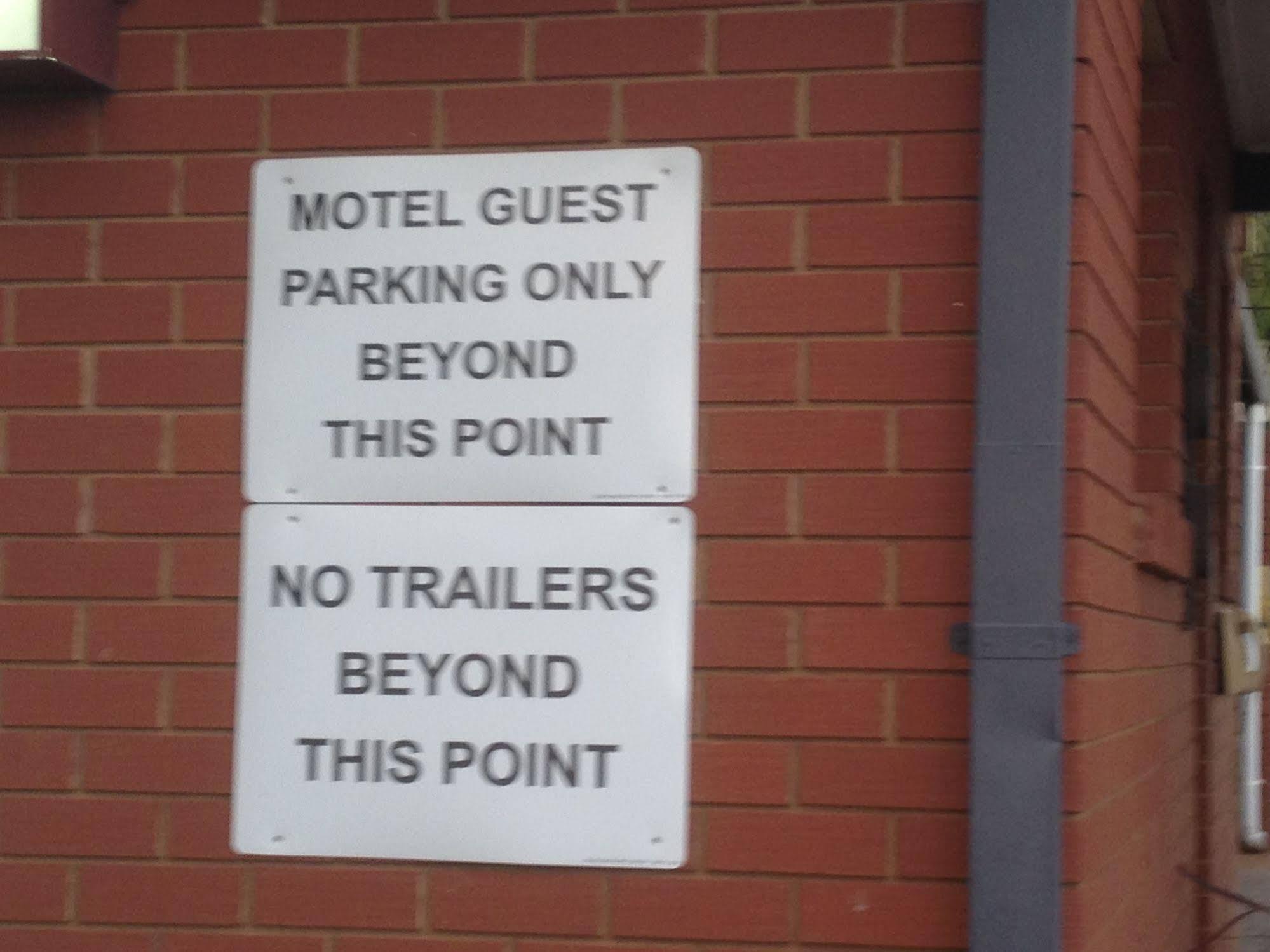 Junction Motel Wagga วักกาวักกา ภายนอก รูปภาพ