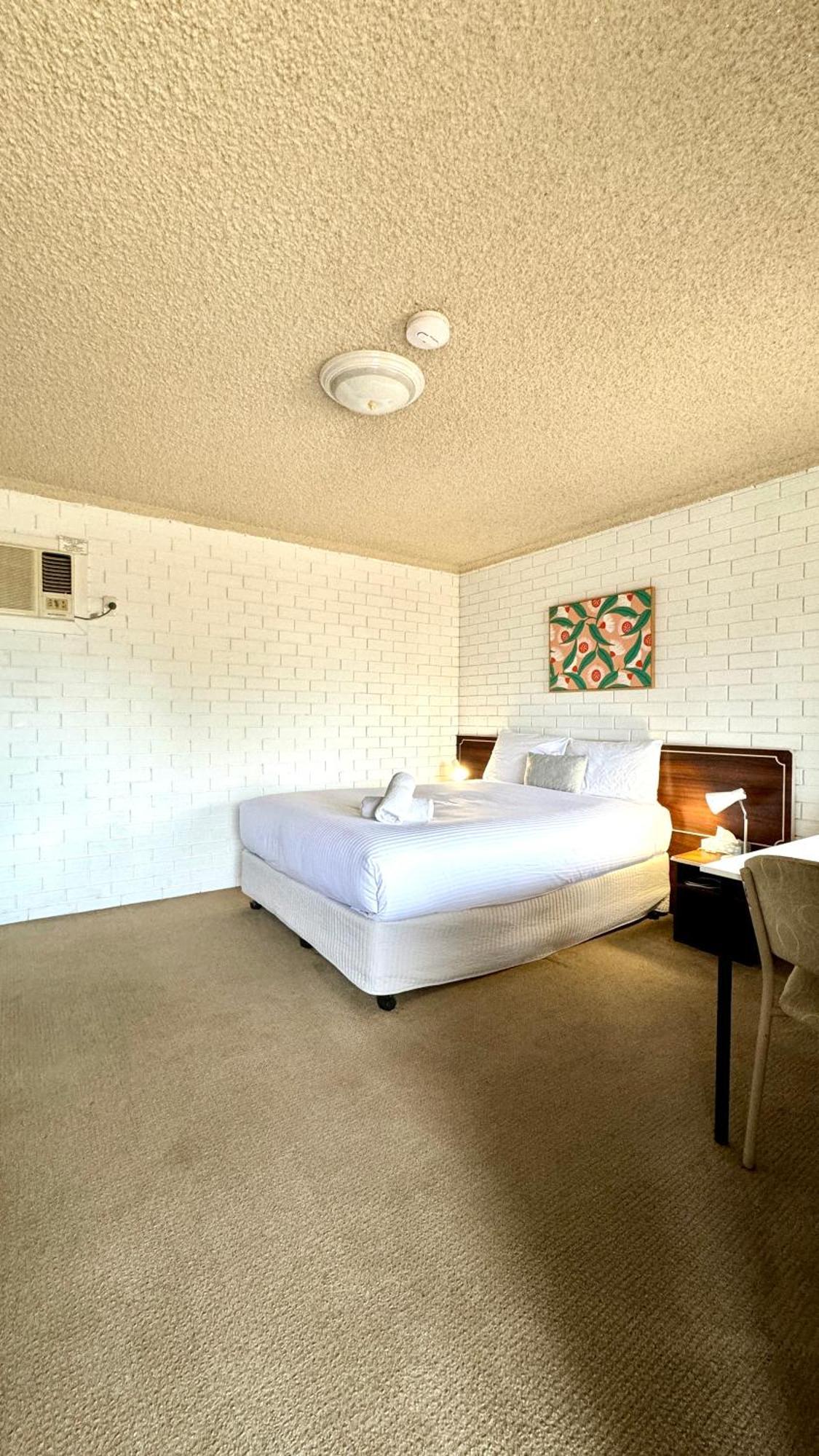 Junction Motel Wagga วักกาวักกา ภายนอก รูปภาพ