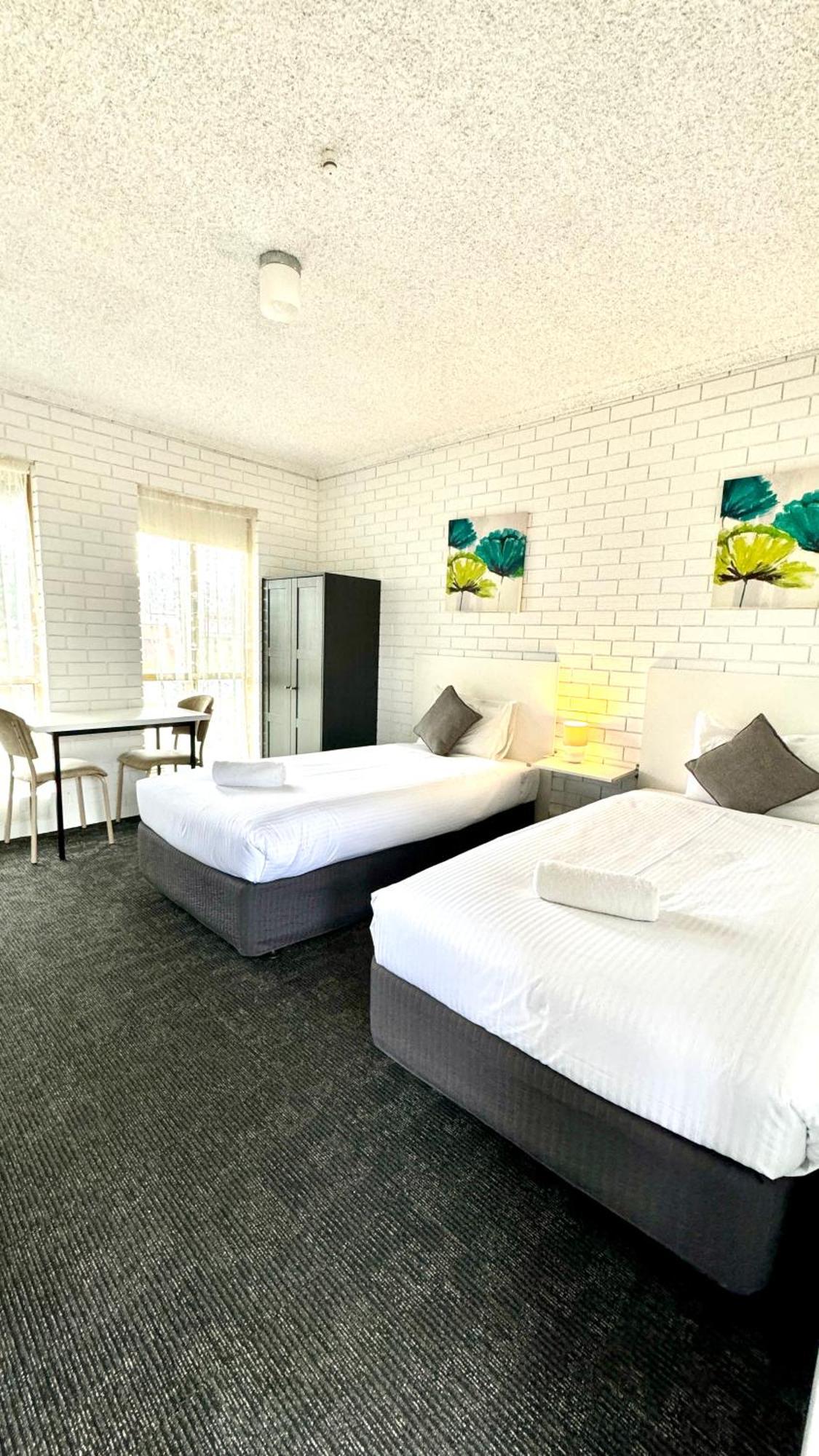 Junction Motel Wagga วักกาวักกา ภายนอก รูปภาพ