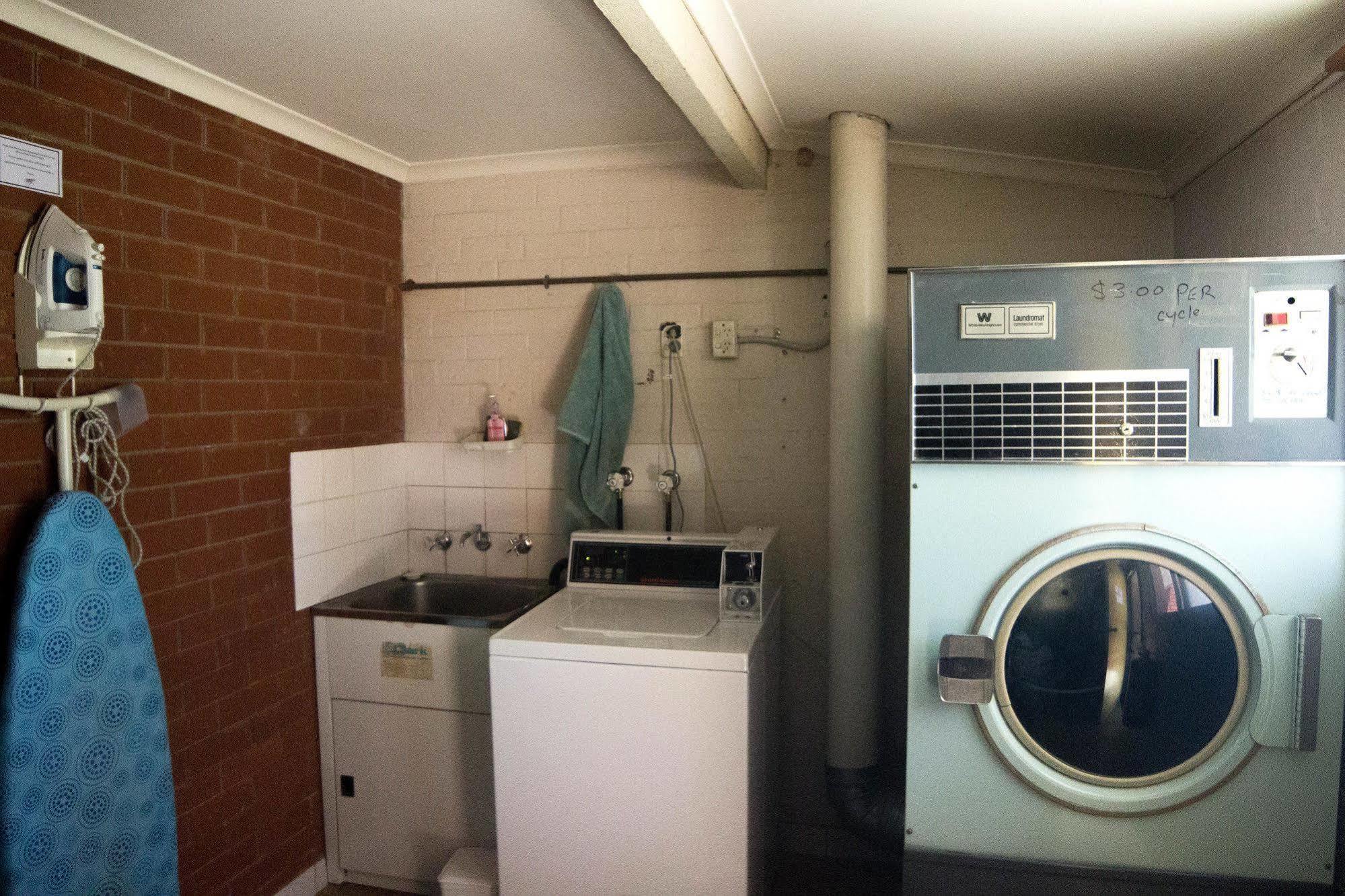Junction Motel Wagga วักกาวักกา ภายนอก รูปภาพ