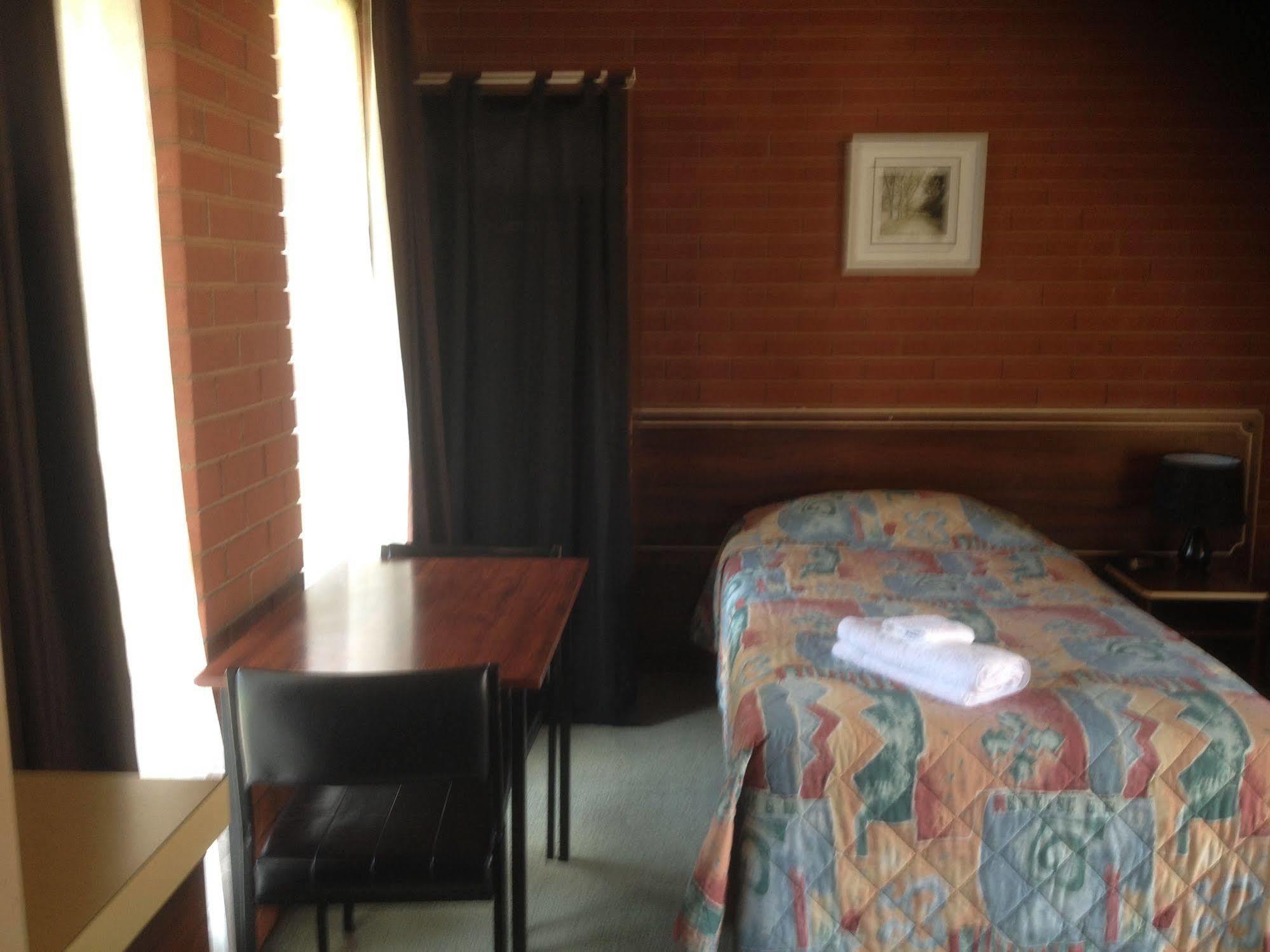 Junction Motel Wagga วักกาวักกา ภายนอก รูปภาพ